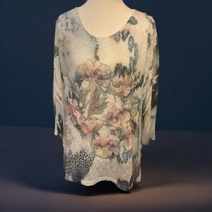 VIA VITALE FLORAL & ANIMAL PRINT WITH RHINESTONE DETAIL 3/4 SLEEVE BLOUSE/Size M